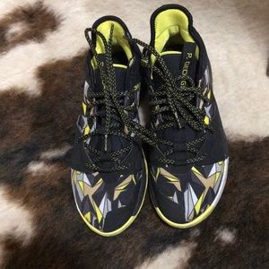 Nike PG 3 Mamba Mentality Basketball Kobe - Size 9